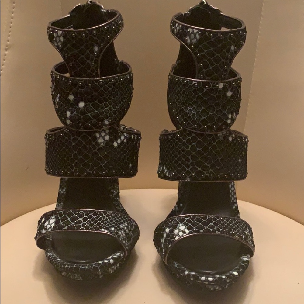 BCBG “Freeda” python print heels